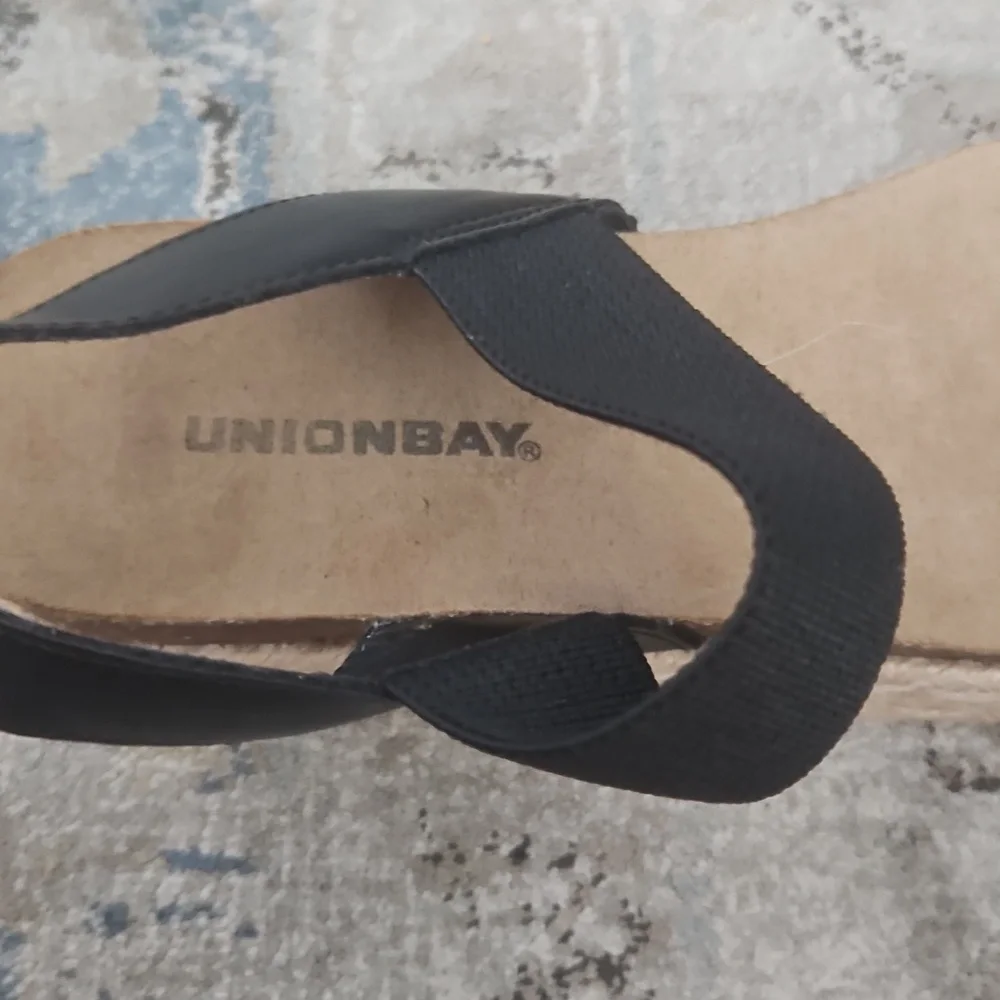 Unionbay Black Espadrille Platform Sandals
